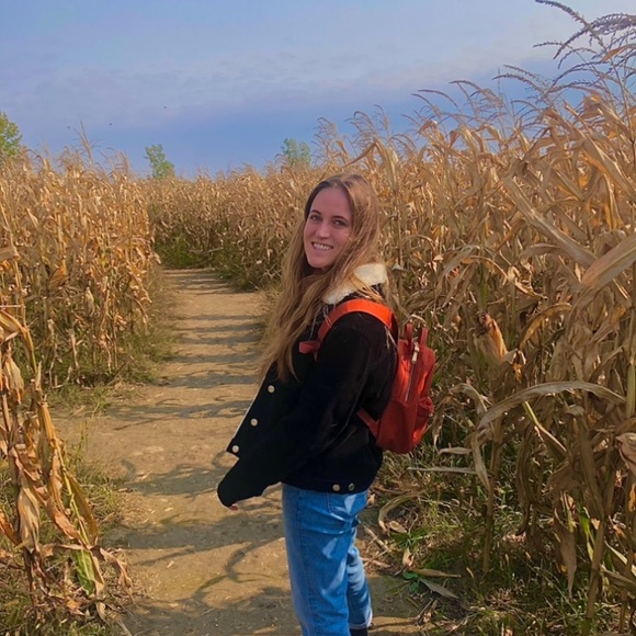 Meet your Posher, Rose - Picture 1 of 1